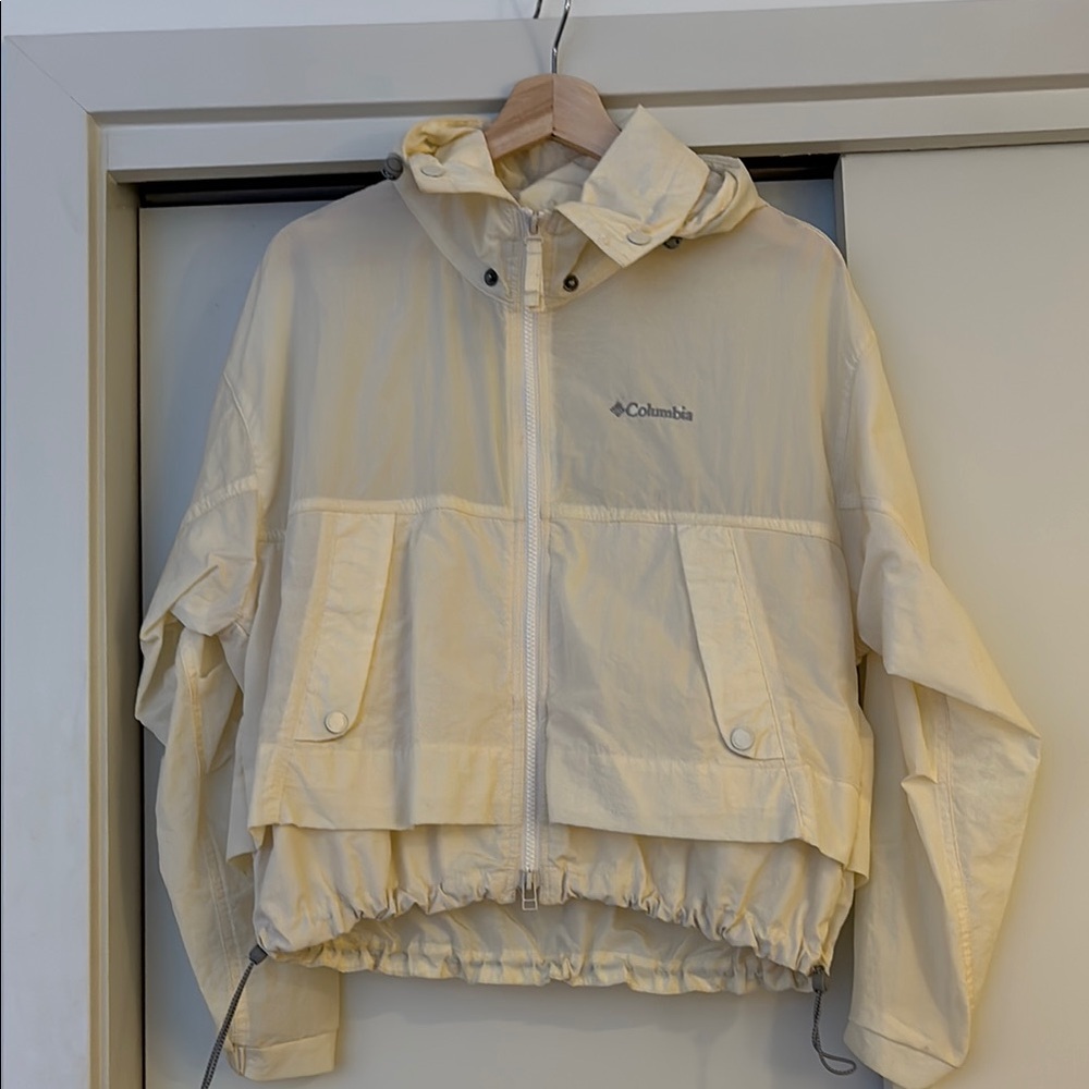 Columbia Women's Cream Jacket